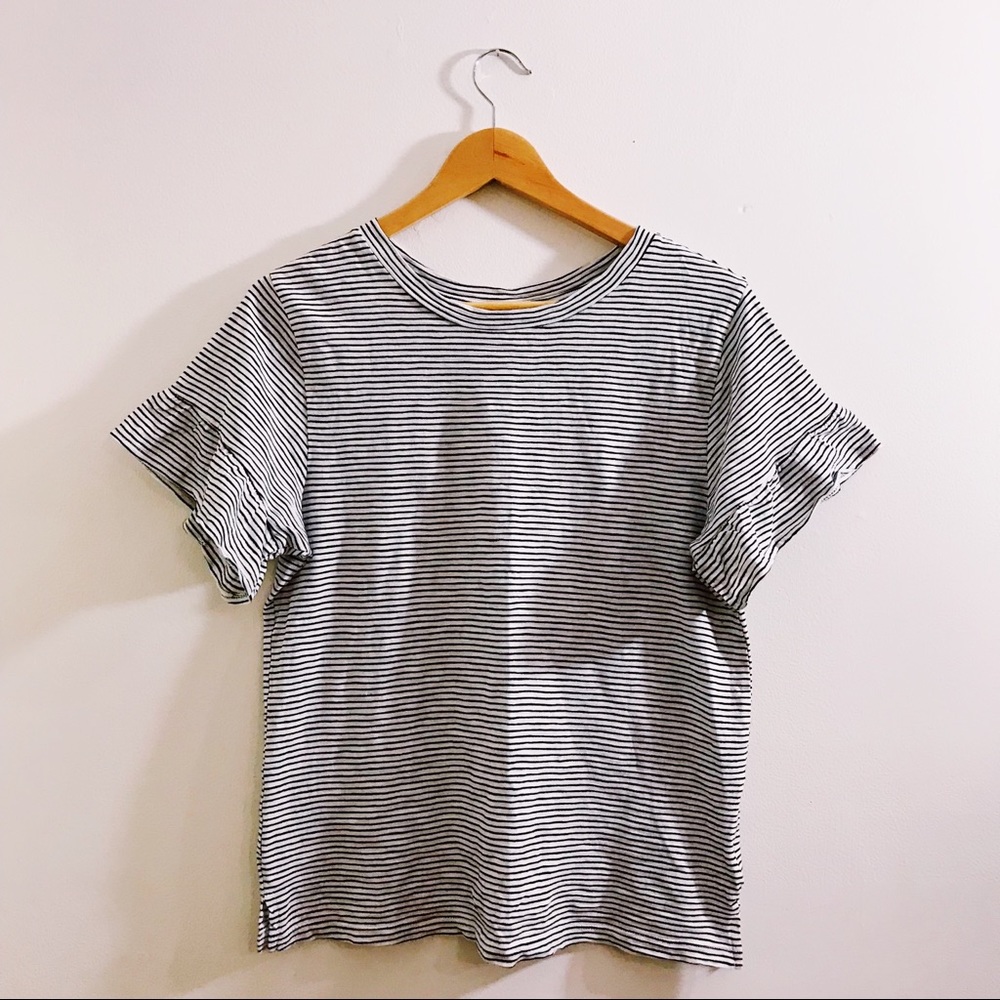 [Old Navy] Ruffle Sleeve Slub Knit Top
